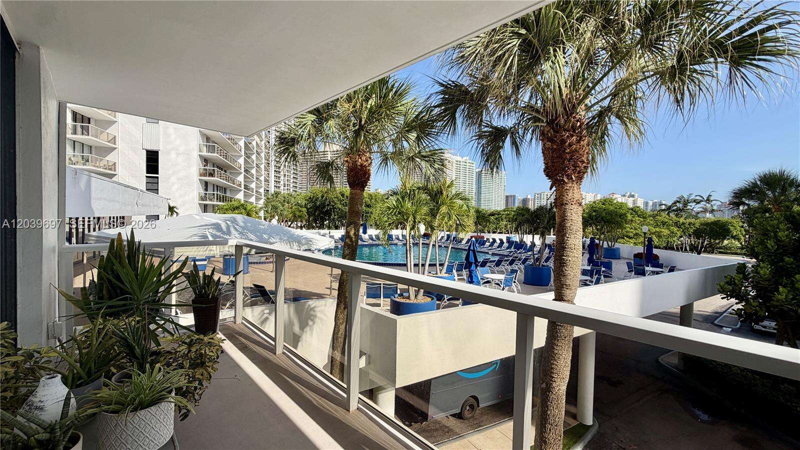 Flamenco Tower 1 at 3701 Country Club Dr, Aventura, FL 33180 - For Rent photo 3