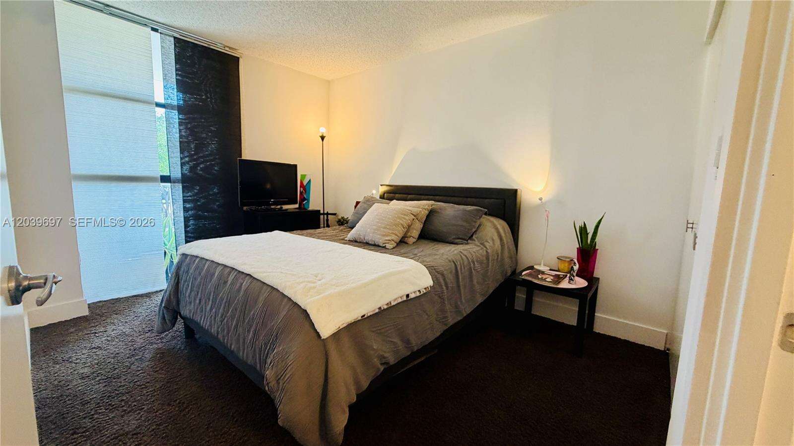 Flamenco Tower 1 at 3701 Country Club Dr, Aventura, FL 33180 - For Rent photo 22
