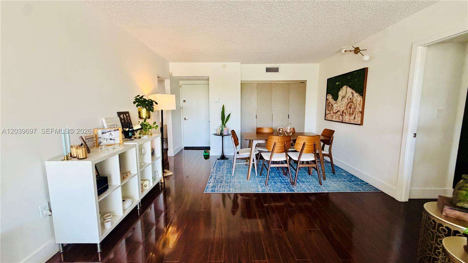 Flamenco Tower 1 at 3701 Country Club Dr, Aventura, FL 33180 - For Rent photo 4