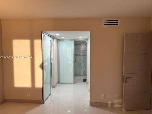 Arlen House at 100 Bayview Dr, Sunny Isles Beach, FL 33160 - For Rent photo 15
