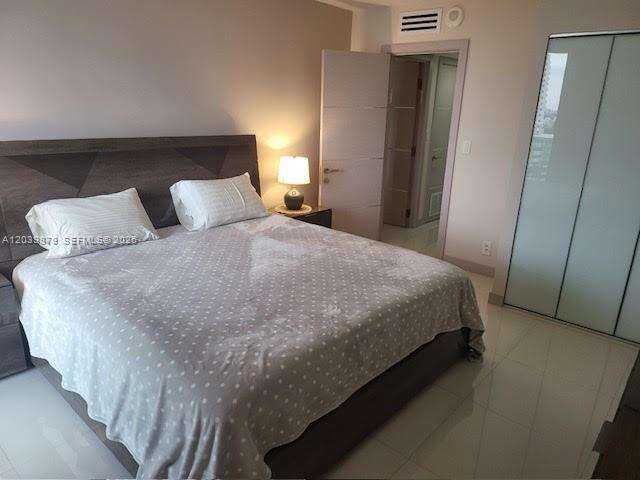 Arlen House at 100 Bayview Dr, Sunny Isles Beach, FL 33160 - For Rent photo 9