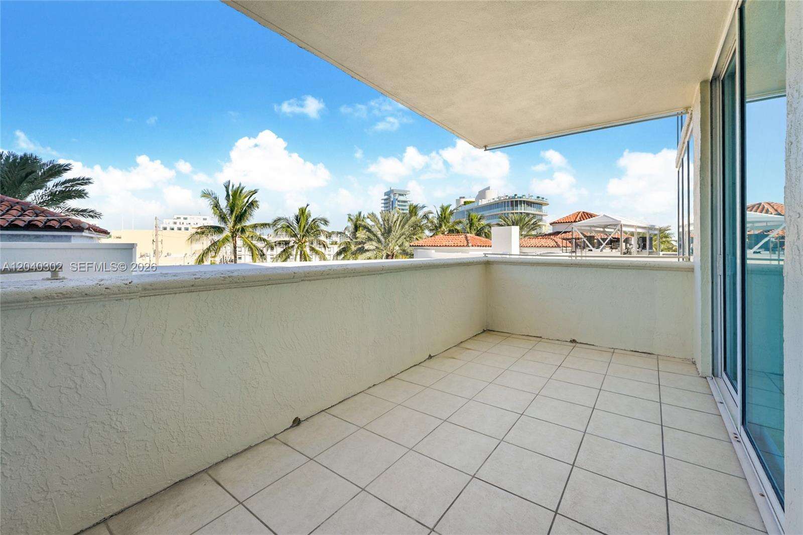 Portofino Tower at 300 Pointe Dr, Miami Beach, FL 33139 - For Rent photo 32