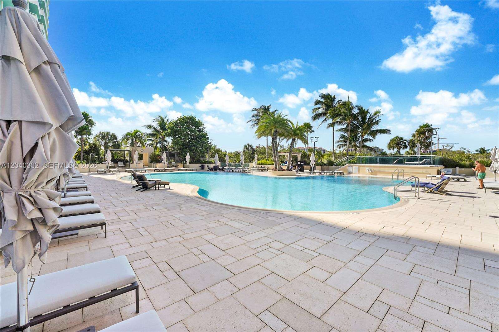 Portofino Tower at 300 Pointe Dr, Miami Beach, FL 33139 - For Rent photo 44