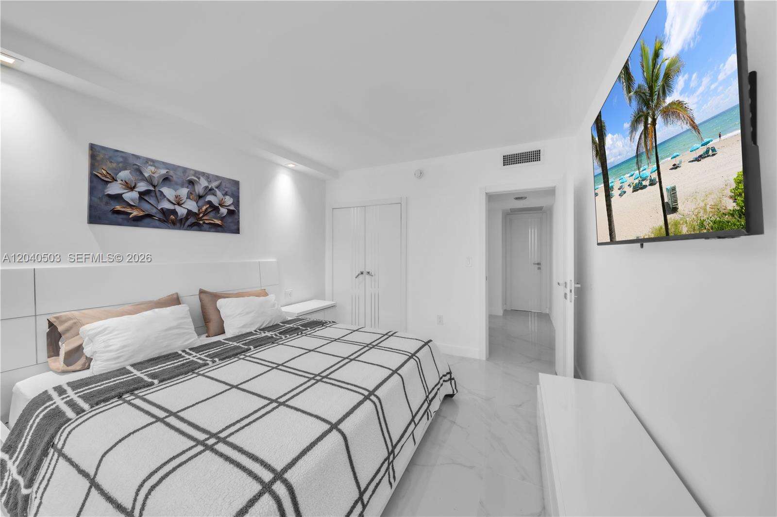 The Hemispheres at 1965 Ocean Dr, Hallandale Beach, FL 33009 - For Rent photo 29