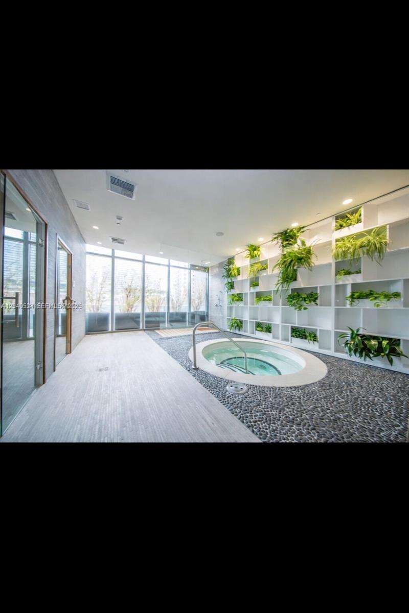 Brickell Heights East at 45 9 St, Miami, FL 33130 - For Rent photo 4