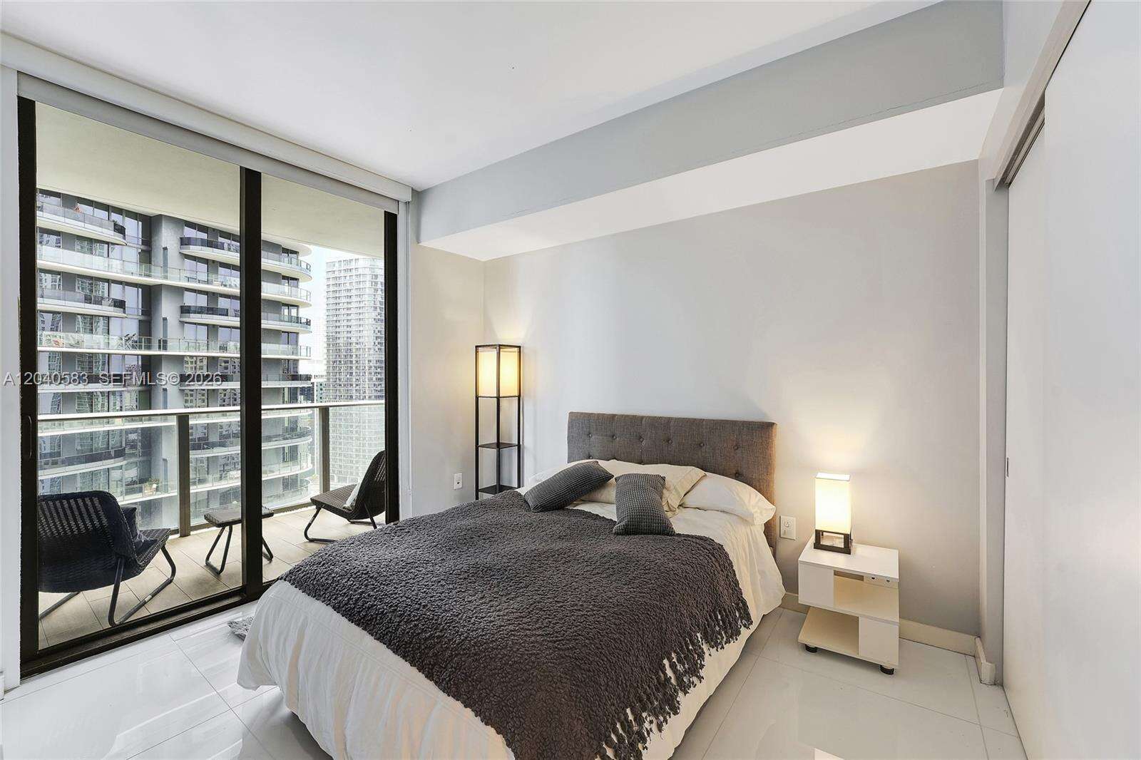 1010 Brickell at 1010 Brickell Ave, Miami, FL 33131 - For Rent photo 13