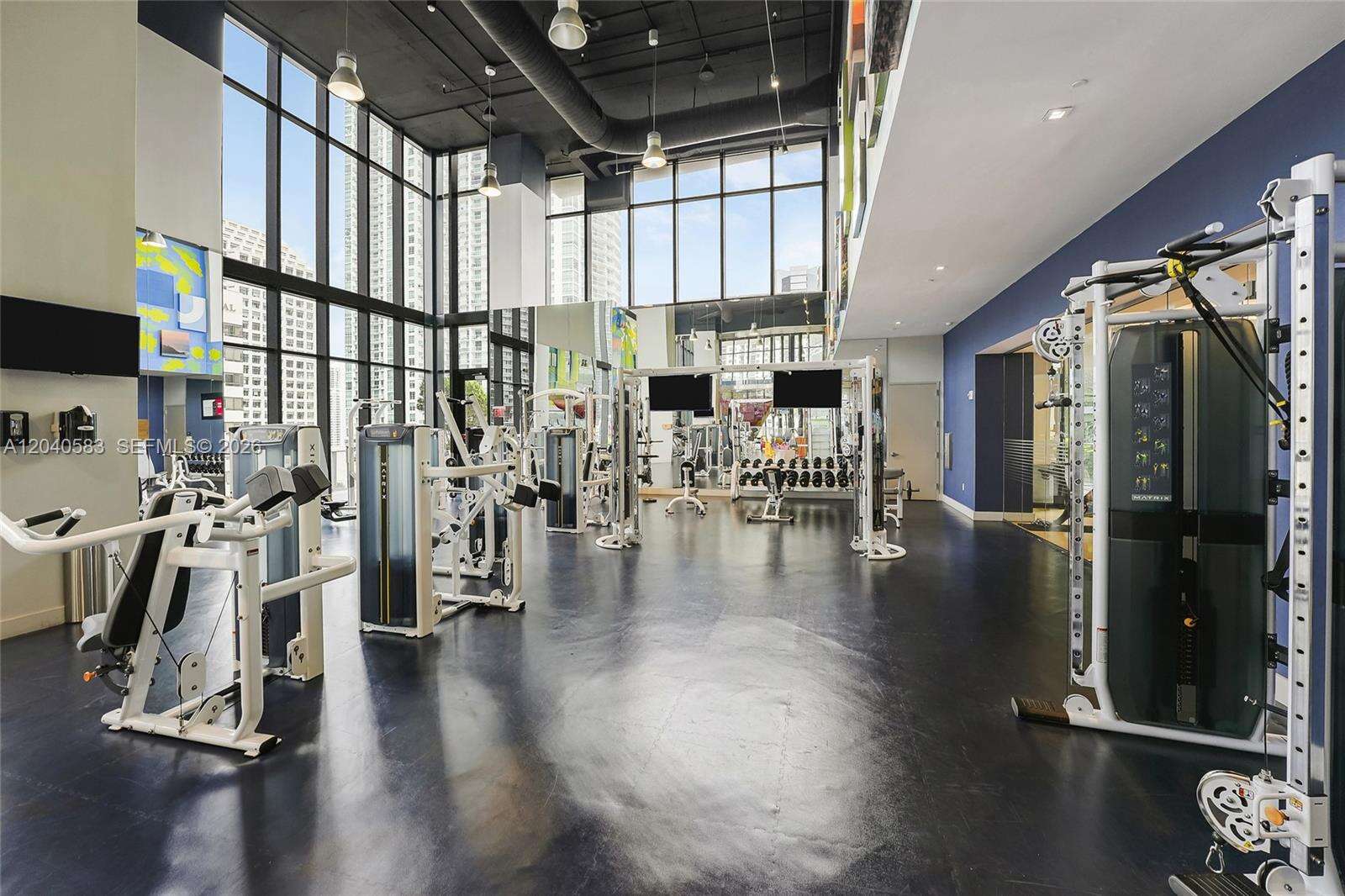 1010 Brickell at 1010 Brickell Ave, Miami, FL 33131 - For Rent photo 17