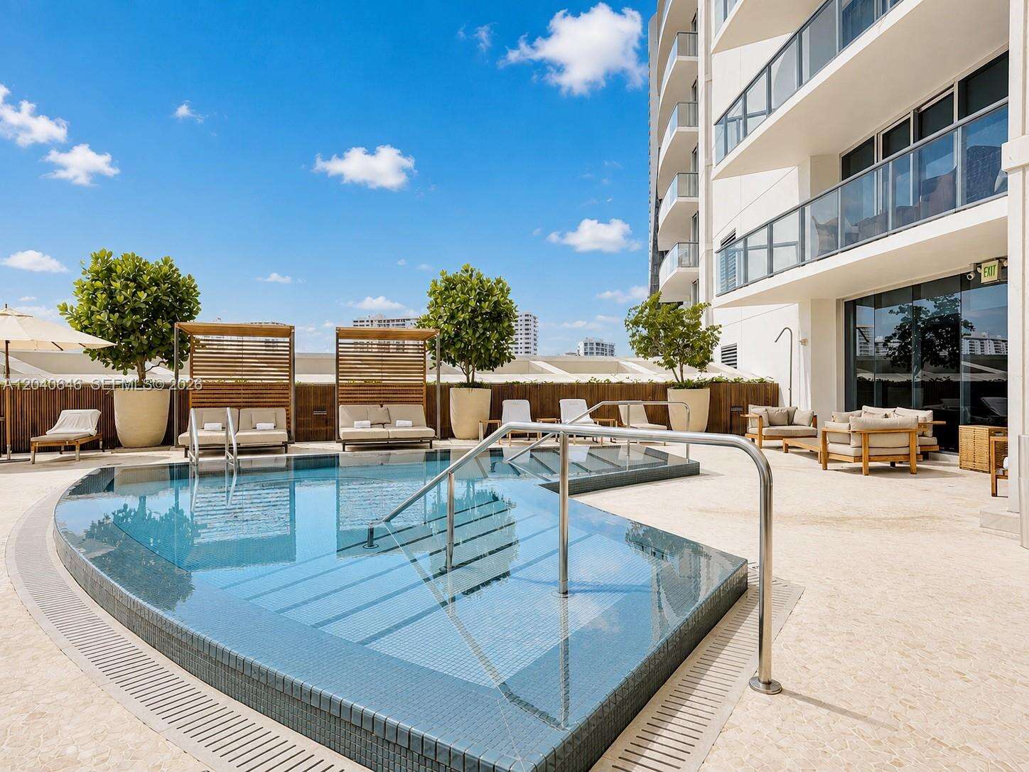 Jade Beach at 17001 Collins Ave, Sunny Isles Beach, FL 33160 - For Rent photo 56