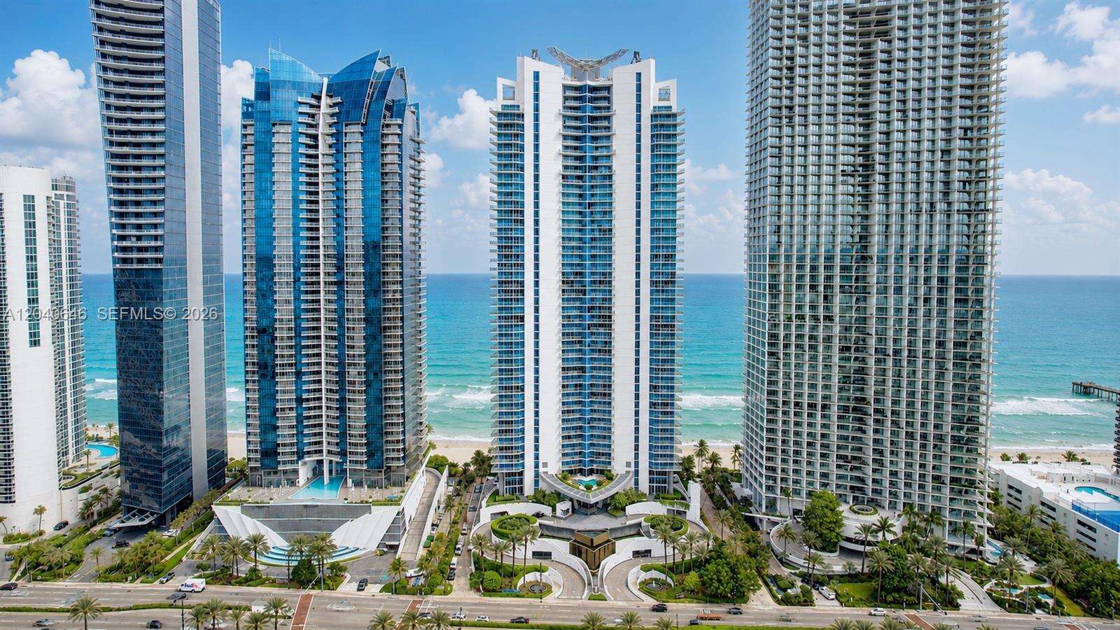 Jade Beach at 17001 Collins Ave, Sunny Isles Beach, FL 33160 - For Rent photo 64