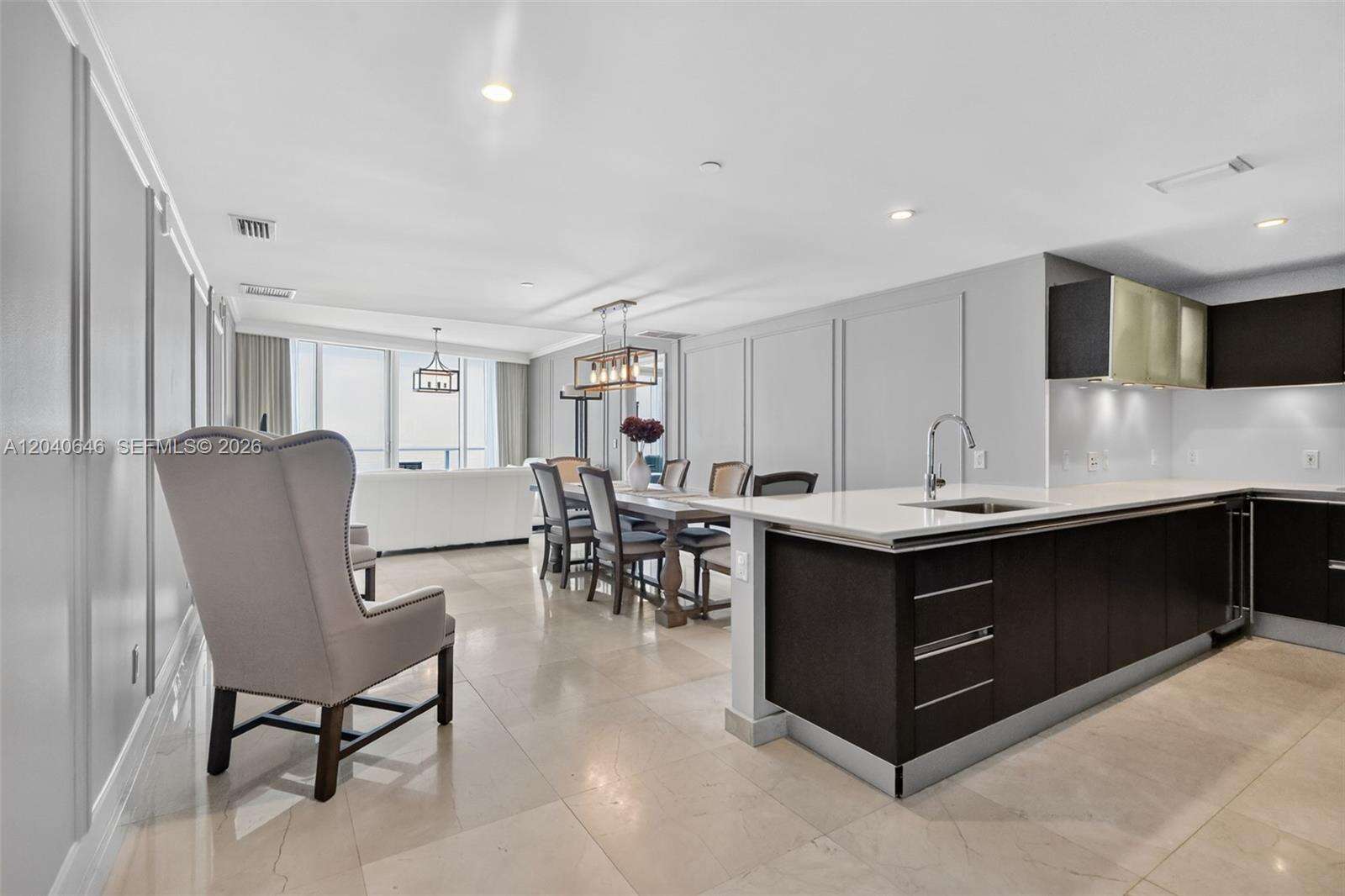 Jade Beach at 17001 Collins Ave, Sunny Isles Beach, FL 33160 - For Rent photo 8