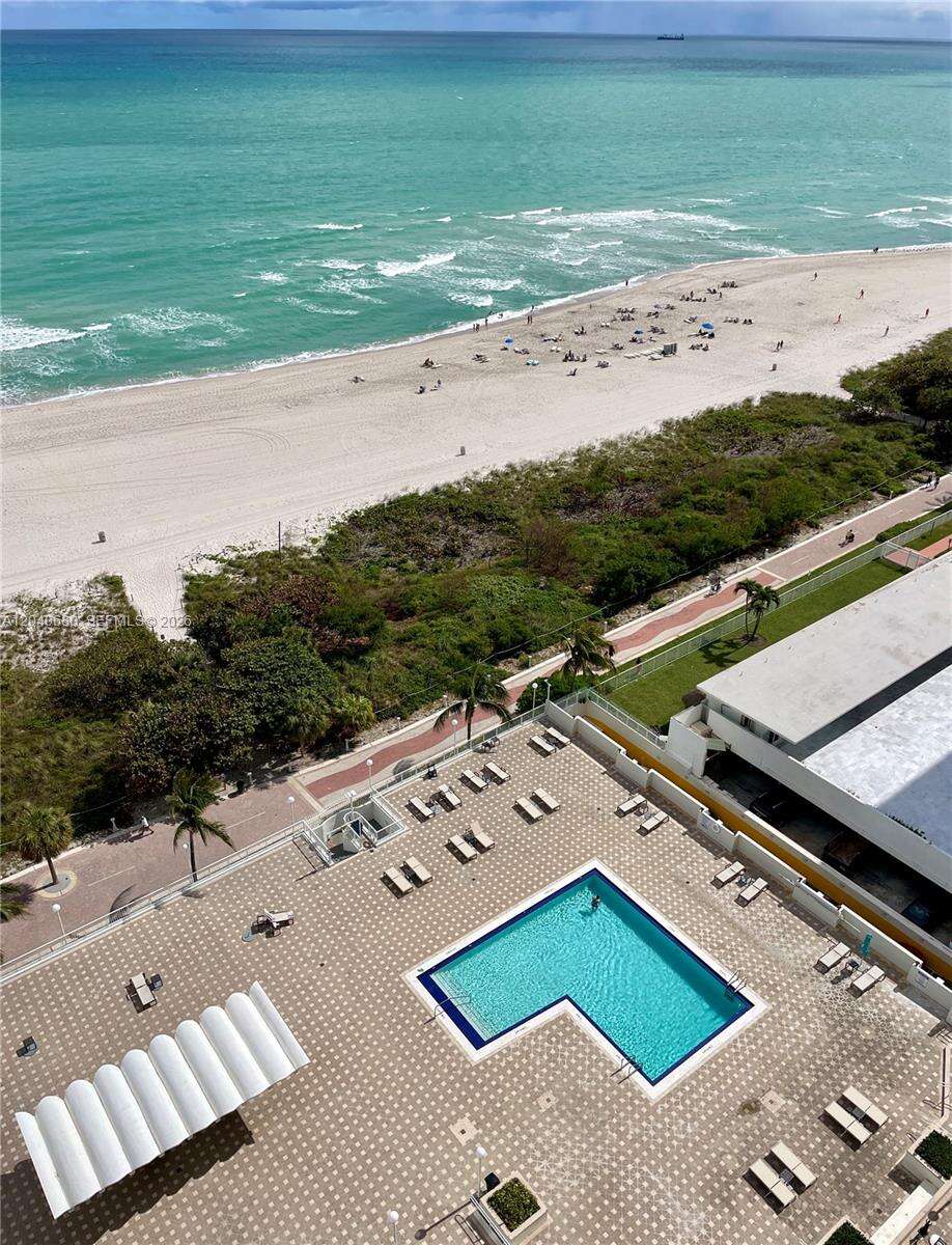 Arlen Beach at 5701 Collins Ave, Miami Beach, FL 33140 - For Rent photo 31