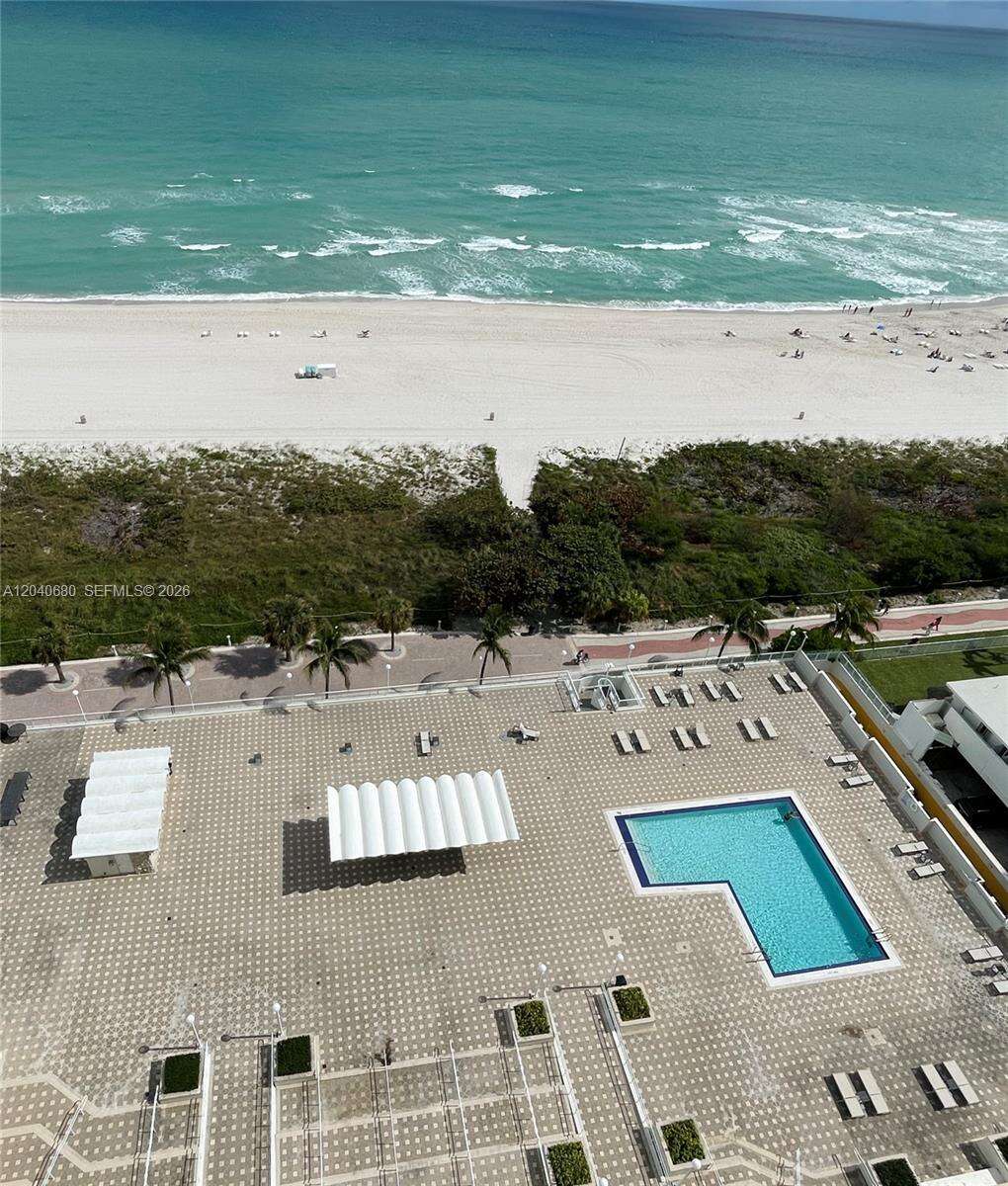 Arlen Beach at 5701 Collins Ave, Miami Beach, FL 33140 - For Rent photo 32