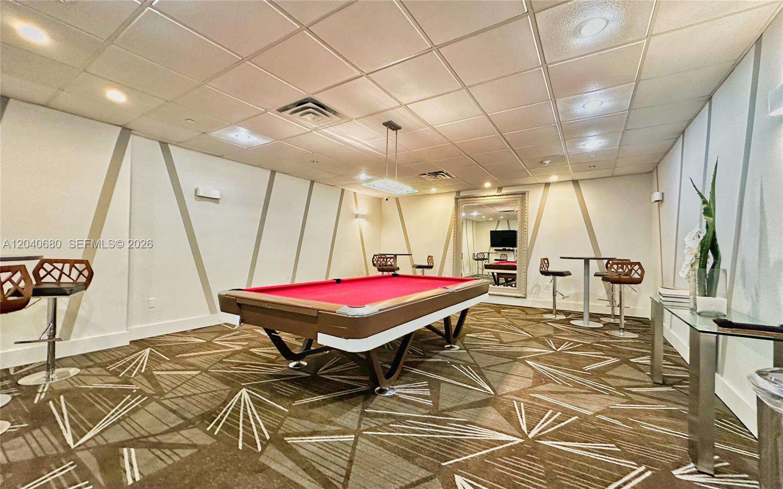 Arlen Beach at 5701 Collins Ave, Miami Beach, FL 33140 - For Rent photo 50