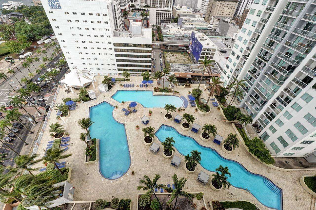 Vizcayne North at 244 Biscayne Blvd, Miami, FL 33132 - For Rent photo 17