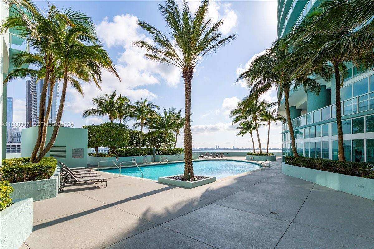 Quantum On The Bay at 1900 Bayshore, Miami, FL 33132 - Out Of market photo 16