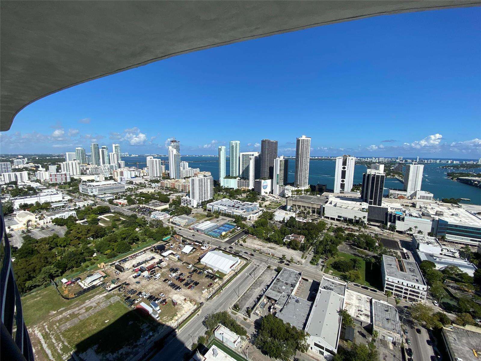 Canvas at 1600 1, Miami, FL 33132 - For Rent photo 20
