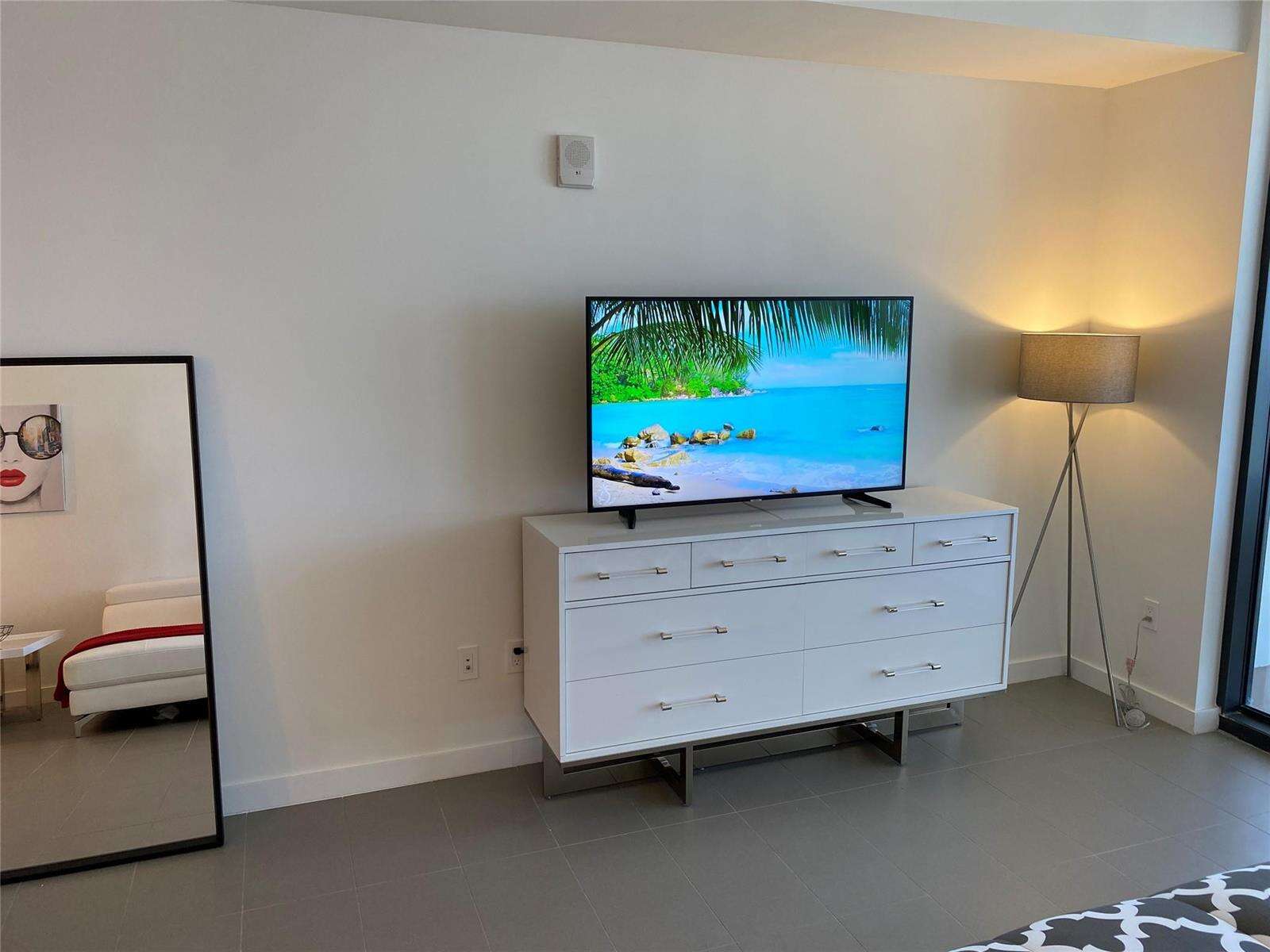 Canvas at 1600 1, Miami, FL 33132 - For Rent photo 10