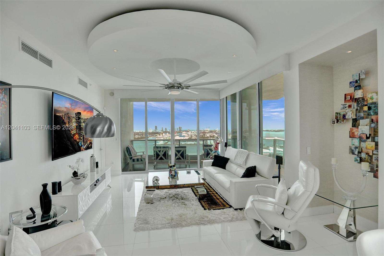 900 Biscayne at 900 Biscayne Blvd, Miami, FL 33132 - For Rent photo 22