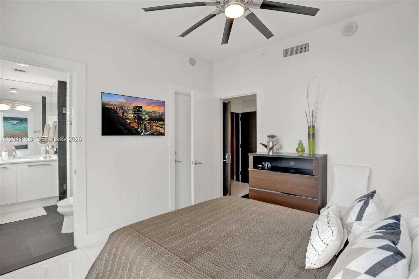900 Biscayne at 900 Biscayne Blvd, Miami, FL 33132 - For Rent photo 33