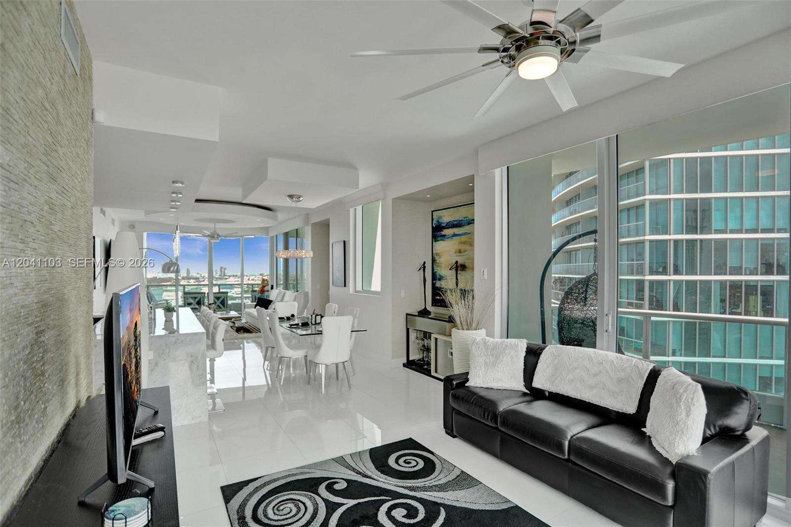 900 Biscayne at 900 Biscayne Blvd, Miami, FL 33132 - For Rent photo 37