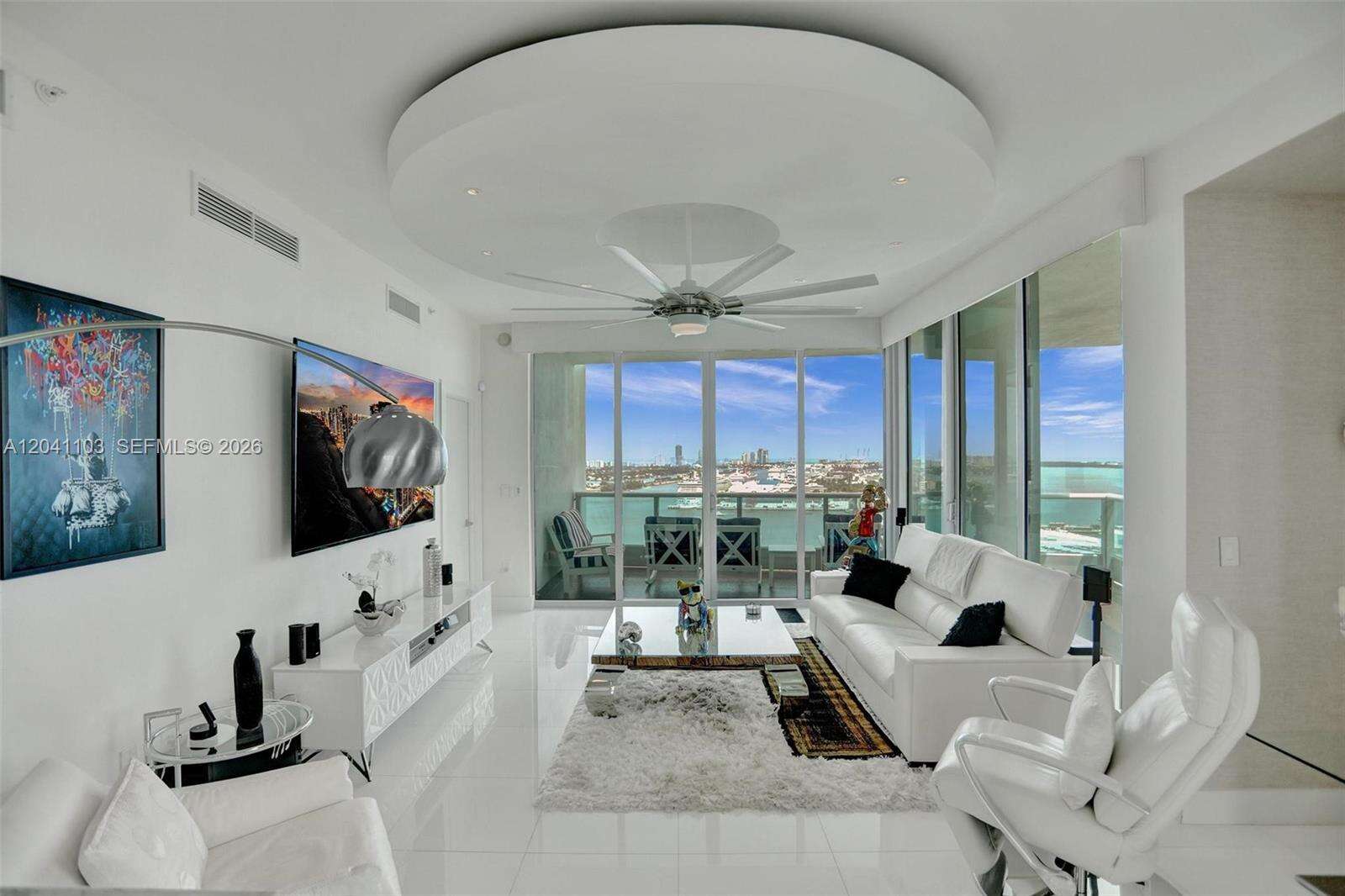 900 Biscayne at 900 Biscayne Blvd, Miami, FL 33132 - For Rent photo 6