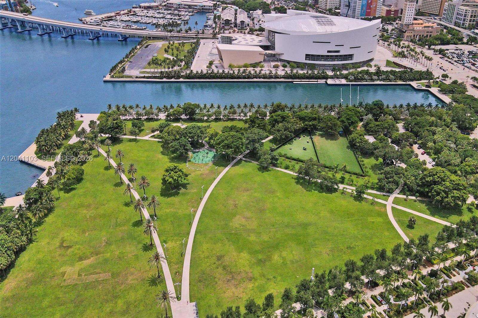900 Biscayne at 900 Biscayne Blvd, Miami, FL 33132 - For Rent photo 99