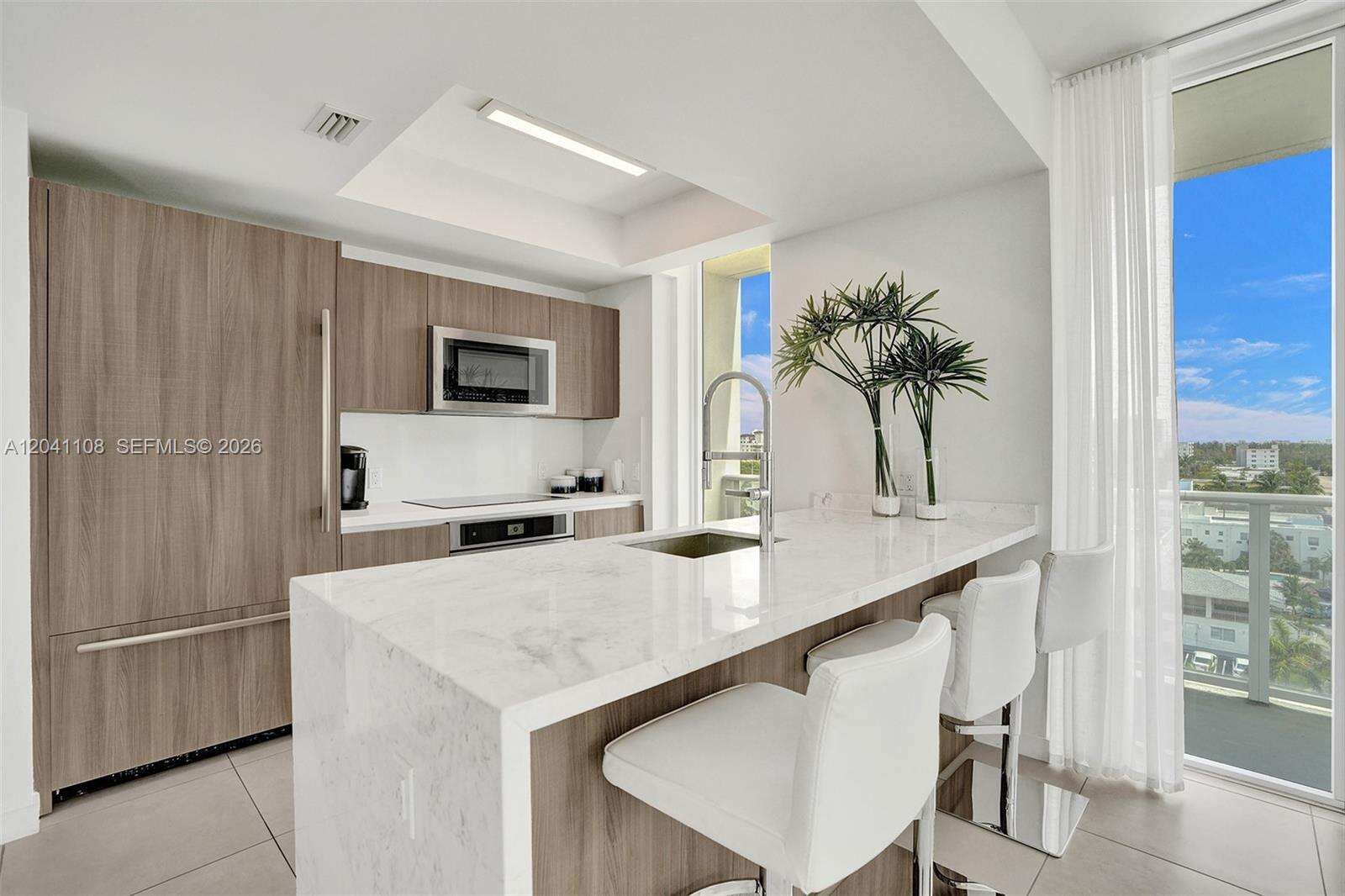 Tiffany House at 401 Birch Rd, Fort Lauderdale, FL 33304 - For Rent photo 27