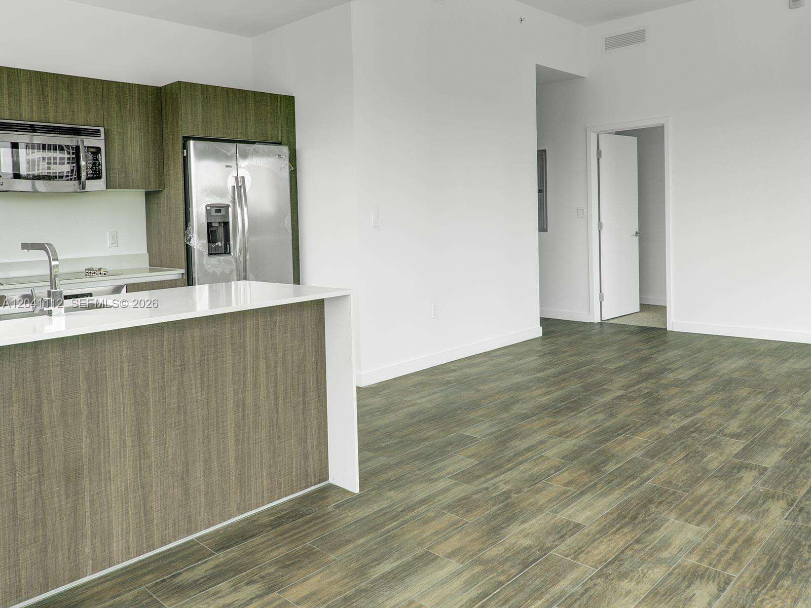 Le Parc At Brickell at 1600 1 Ave, Miami, FL 33129 - For Rent photo 12