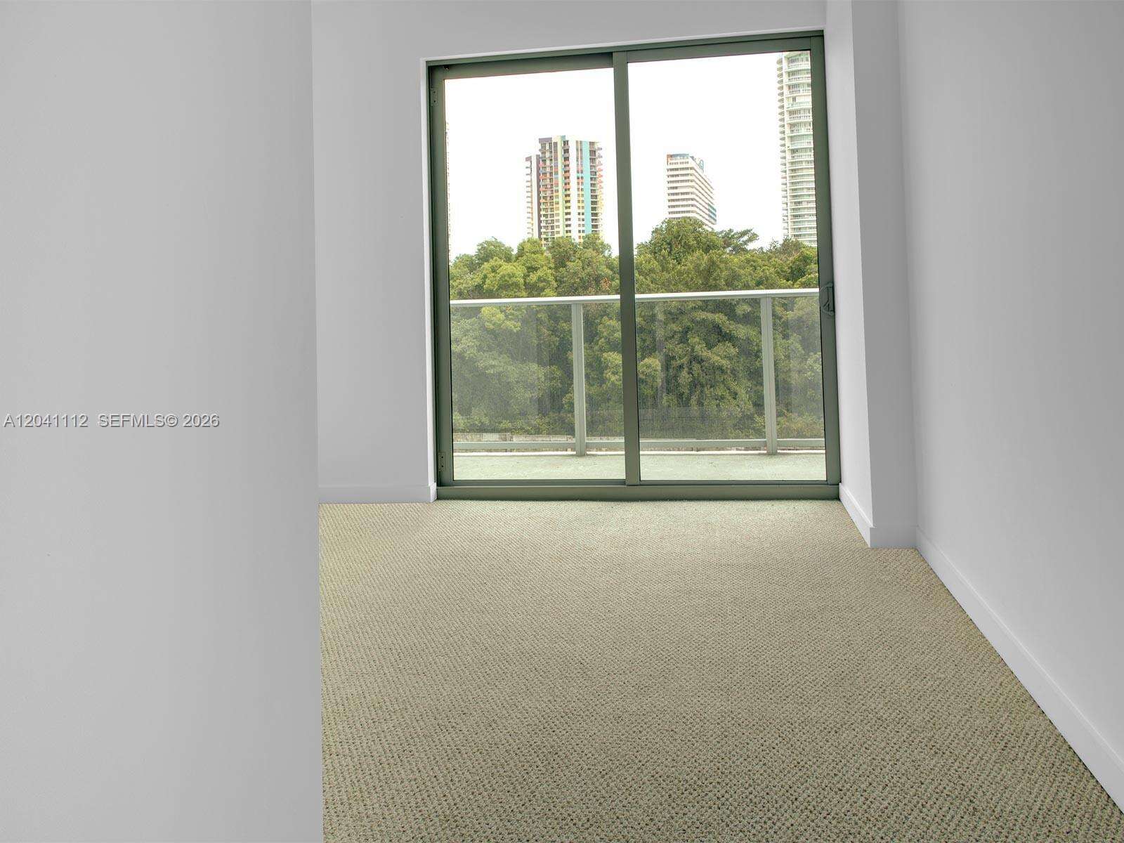 Le Parc At Brickell at 1600 1 Ave, Miami, FL 33129 - For Rent photo 3