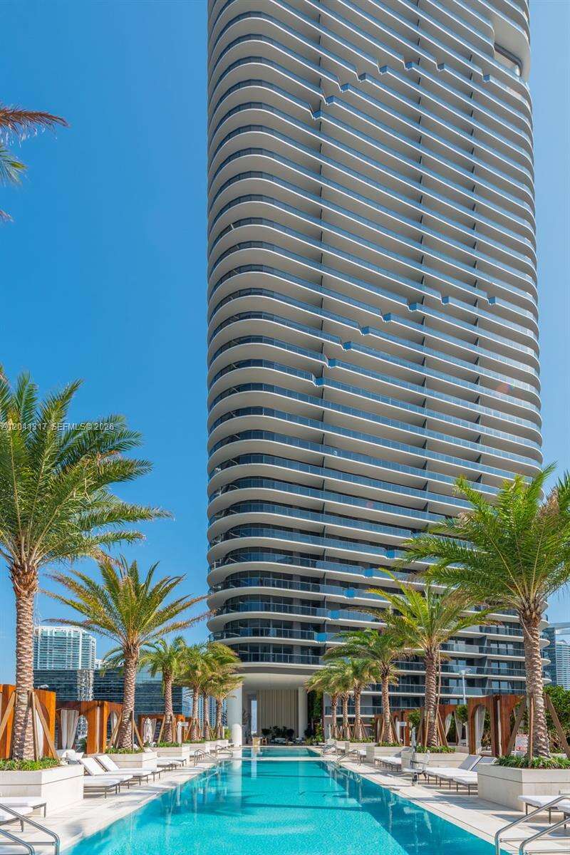Sls Lux at 801 Miami Ave, Miami, FL 33130 - For Rent photo 32