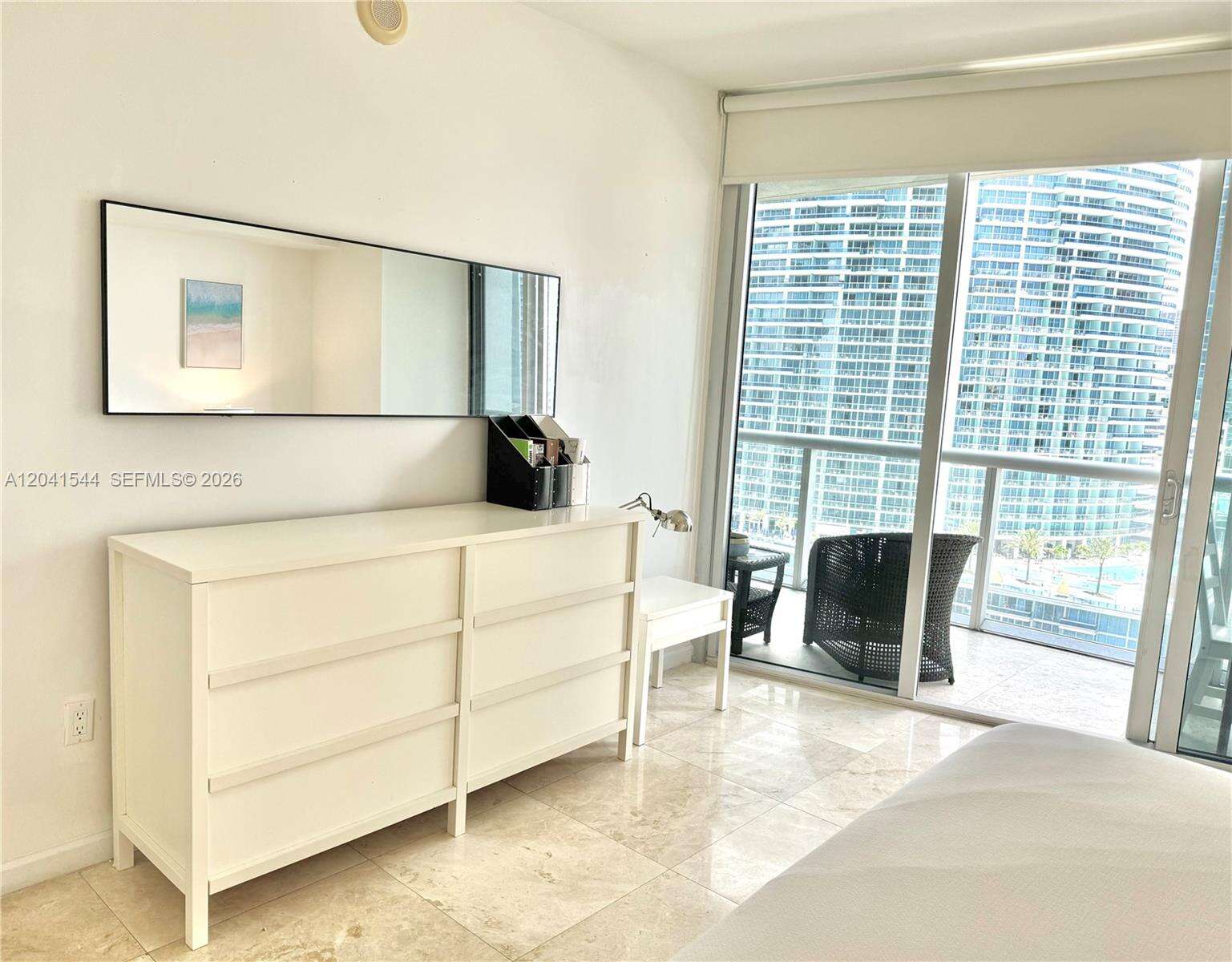 Icon Brickell 1 at 475 Brickell Ave, Miami, FL 33131 - For Rent photo 16