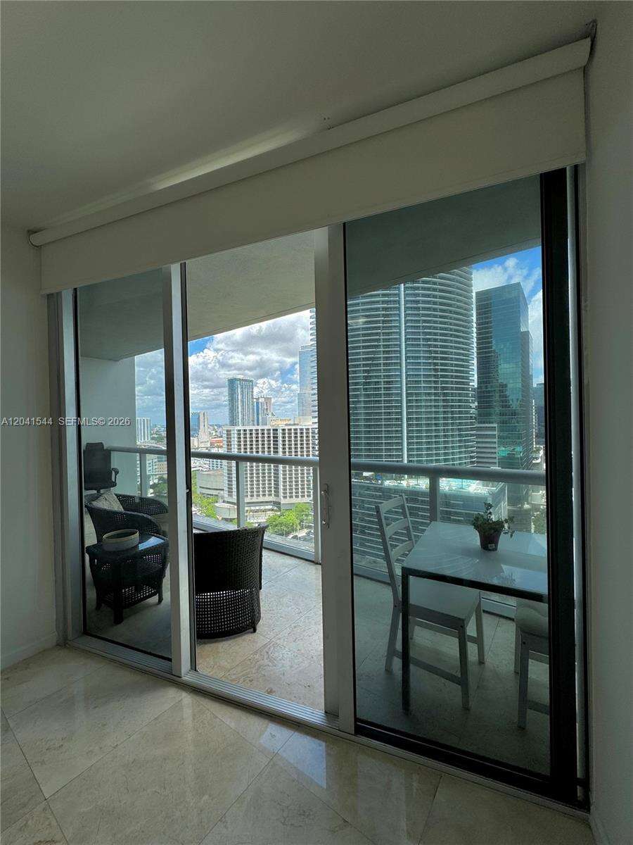 Icon Brickell 1 at 475 Brickell Ave, Miami, FL 33131 - For Rent photo 17