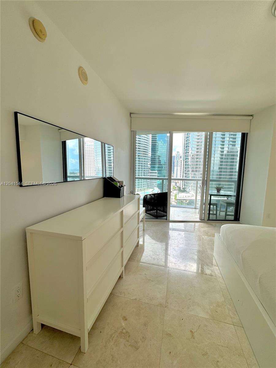 Icon Brickell 1 at 475 Brickell Ave, Miami, FL 33131 - For Rent photo 18
