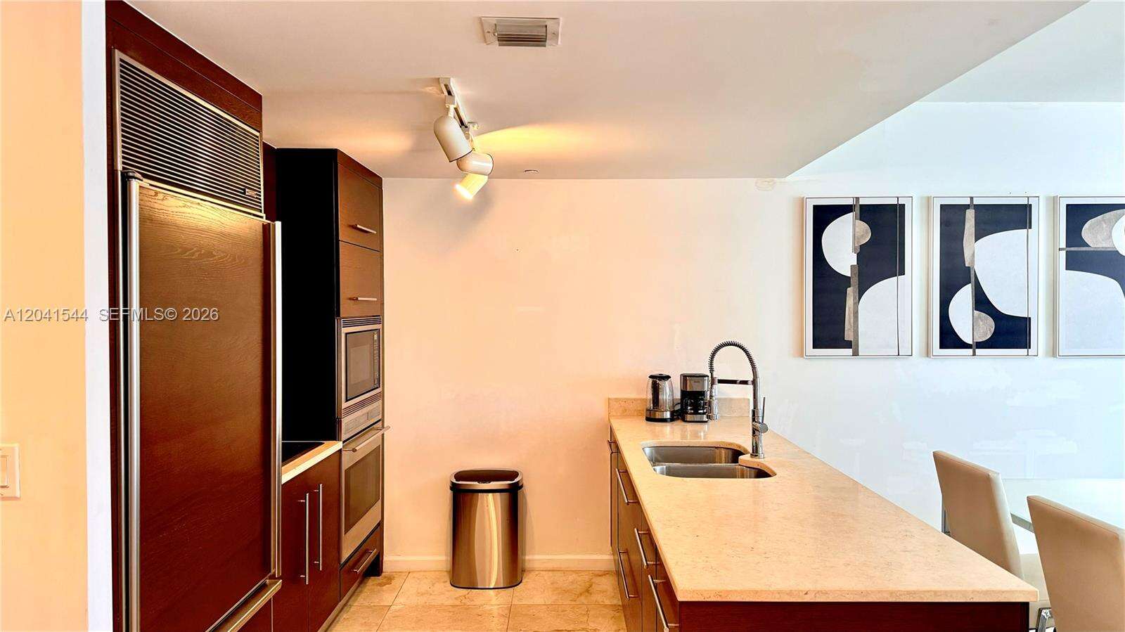 Icon Brickell 1 at 475 Brickell Ave, Miami, FL 33131 - For Rent photo 30