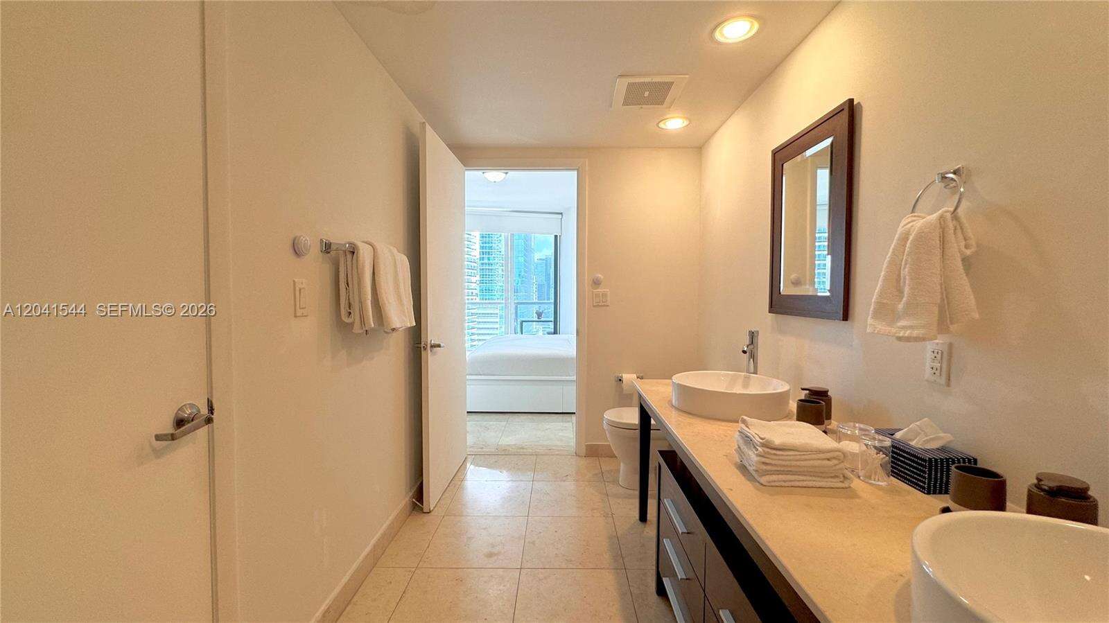 Icon Brickell 1 at 475 Brickell Ave, Miami, FL 33131 - For Rent photo 43