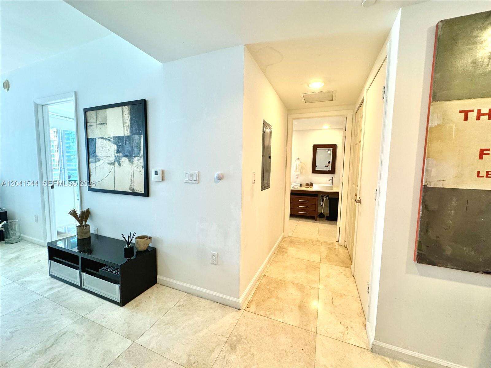 Icon Brickell 1 at 475 Brickell Ave, Miami, FL 33131 - For Rent photo 49