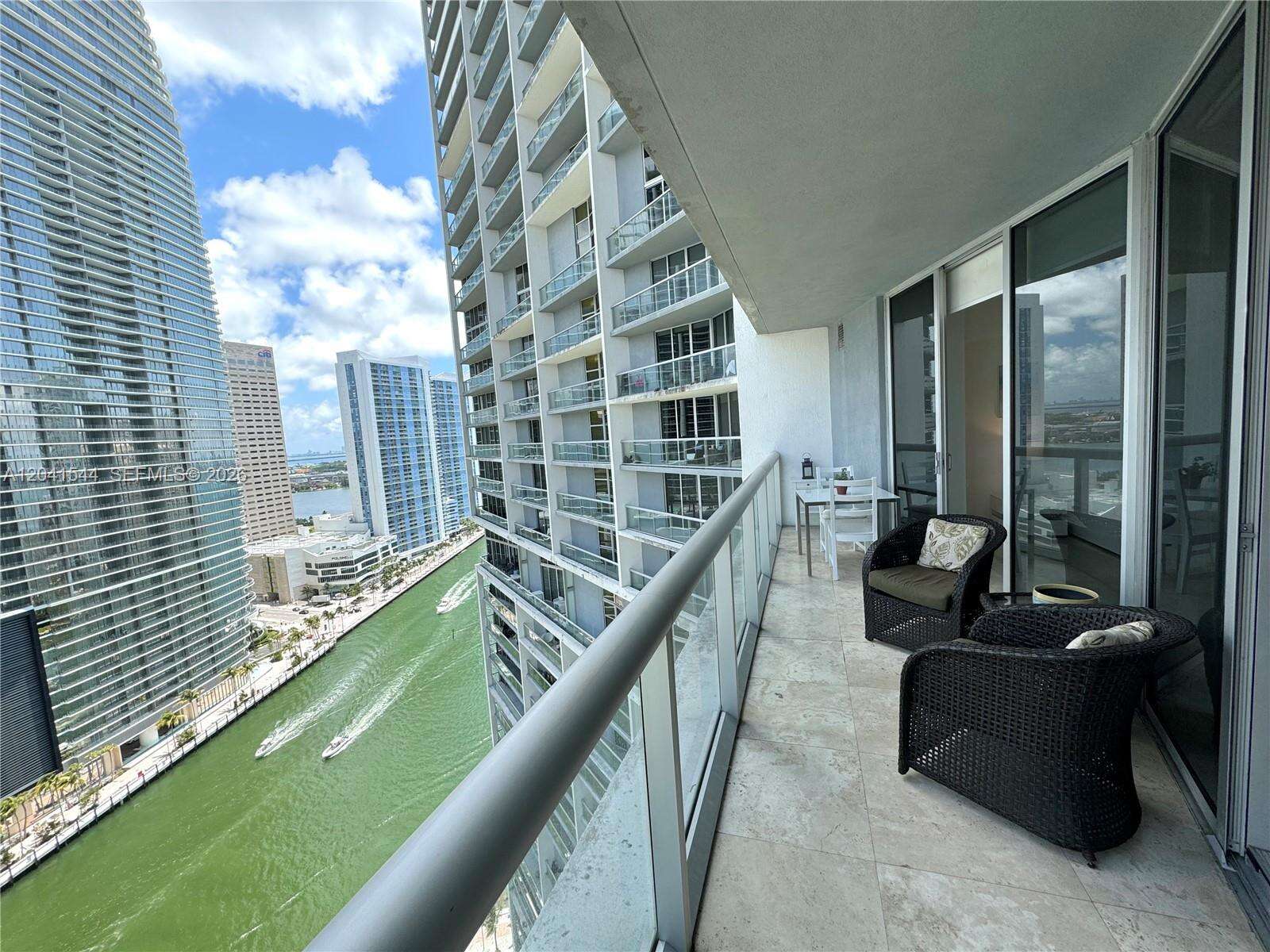 Icon Brickell 1 at 475 Brickell Ave, Miami, FL 33131 - For Rent photo 6
