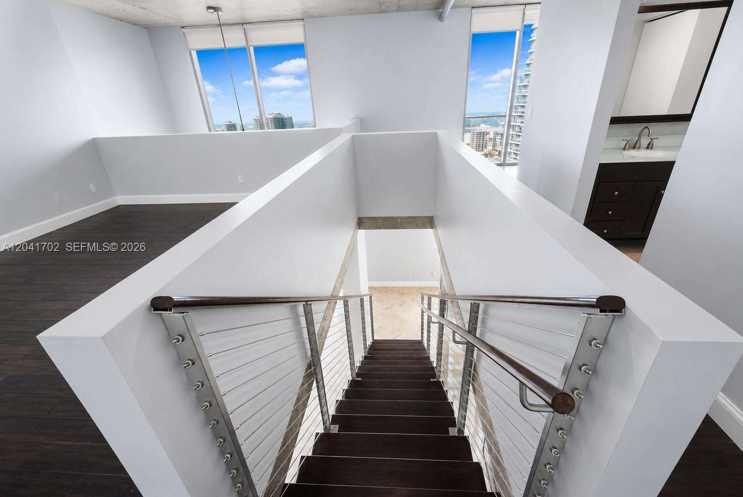 Neo Vertika at 690 1 Ct, Miami, FL 33130 - For Rent photo 13