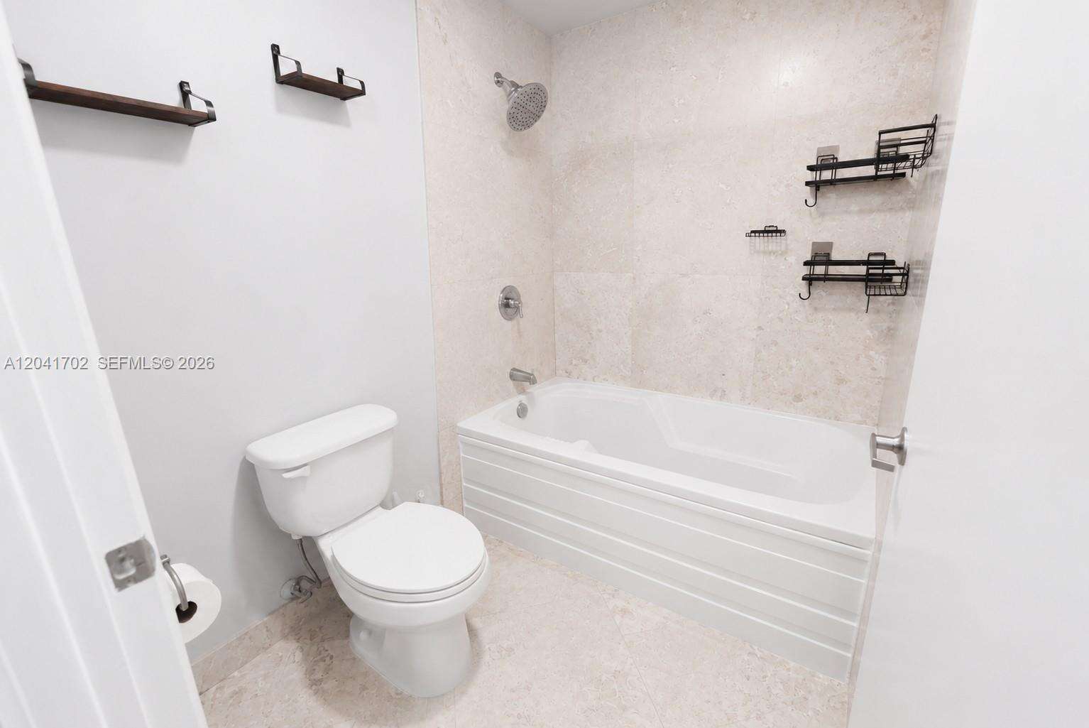 Neo Vertika at 690 1 Ct, Miami, FL 33130 - For Rent photo 19