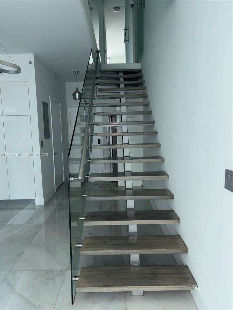 Neo Vertika at 690 1 Ct, Miami, FL 33130 - For Rent photo 11