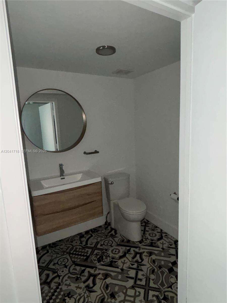 Neo Vertika at 690 1 Ct, Miami, FL 33130 - For Rent photo 19