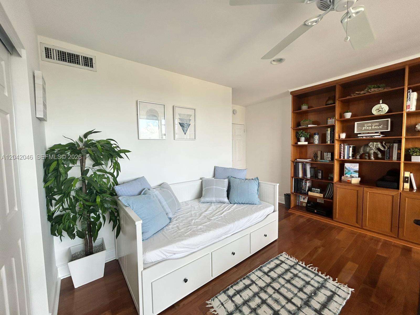 Brickell Townhouse at 2451 Brickell Ave, Miami, FL 33129 - For Rent photo 16