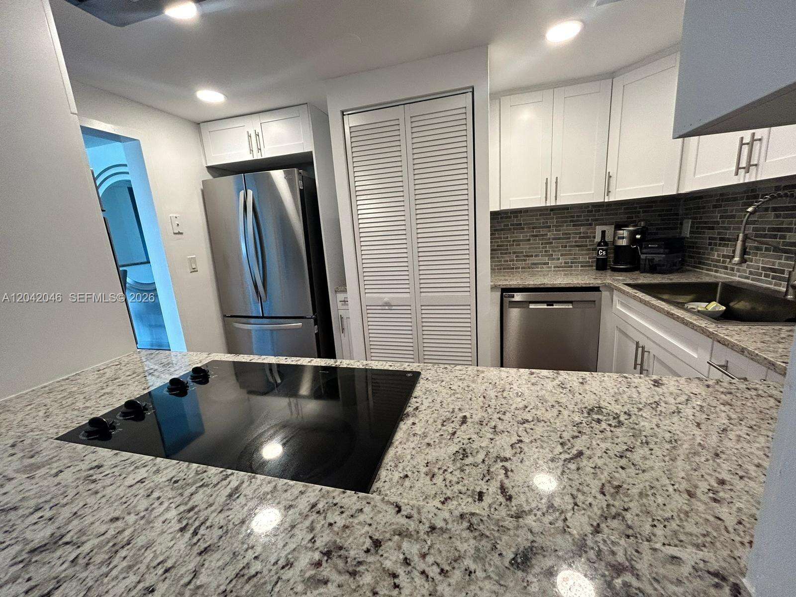 Brickell Townhouse at 2451 Brickell Ave, Miami, FL 33129 - For Rent photo 19