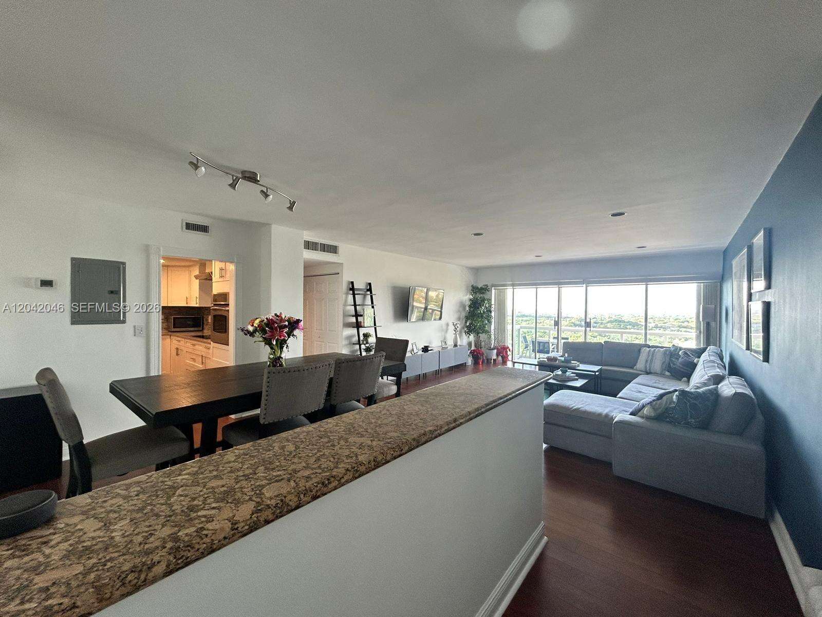 Brickell Townhouse at 2451 Brickell Ave, Miami, FL 33129 - For Rent photo 23
