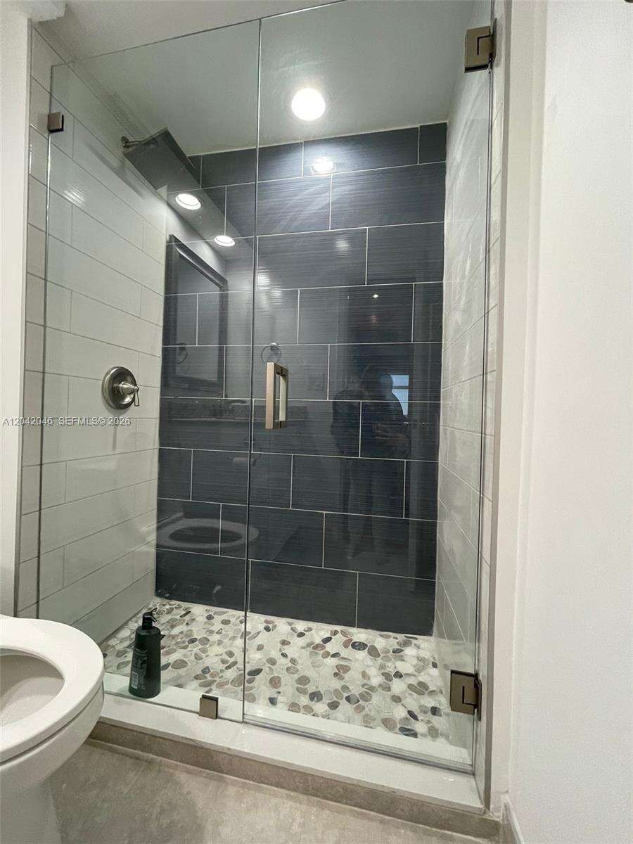 Brickell Townhouse at 2451 Brickell Ave, Miami, FL 33129 - For Rent photo 25