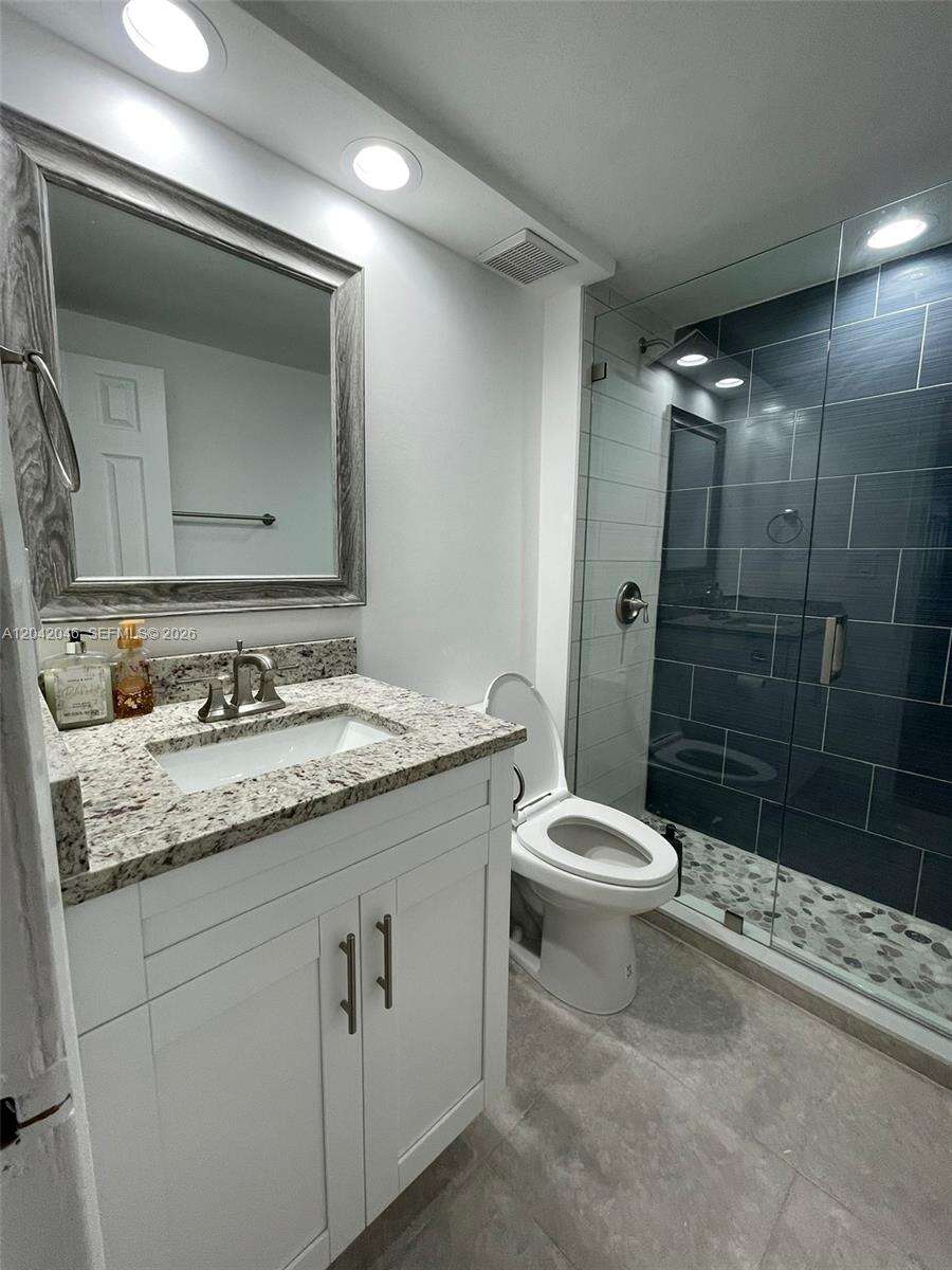 Brickell Townhouse at 2451 Brickell Ave, Miami, FL 33129 - For Rent photo 26