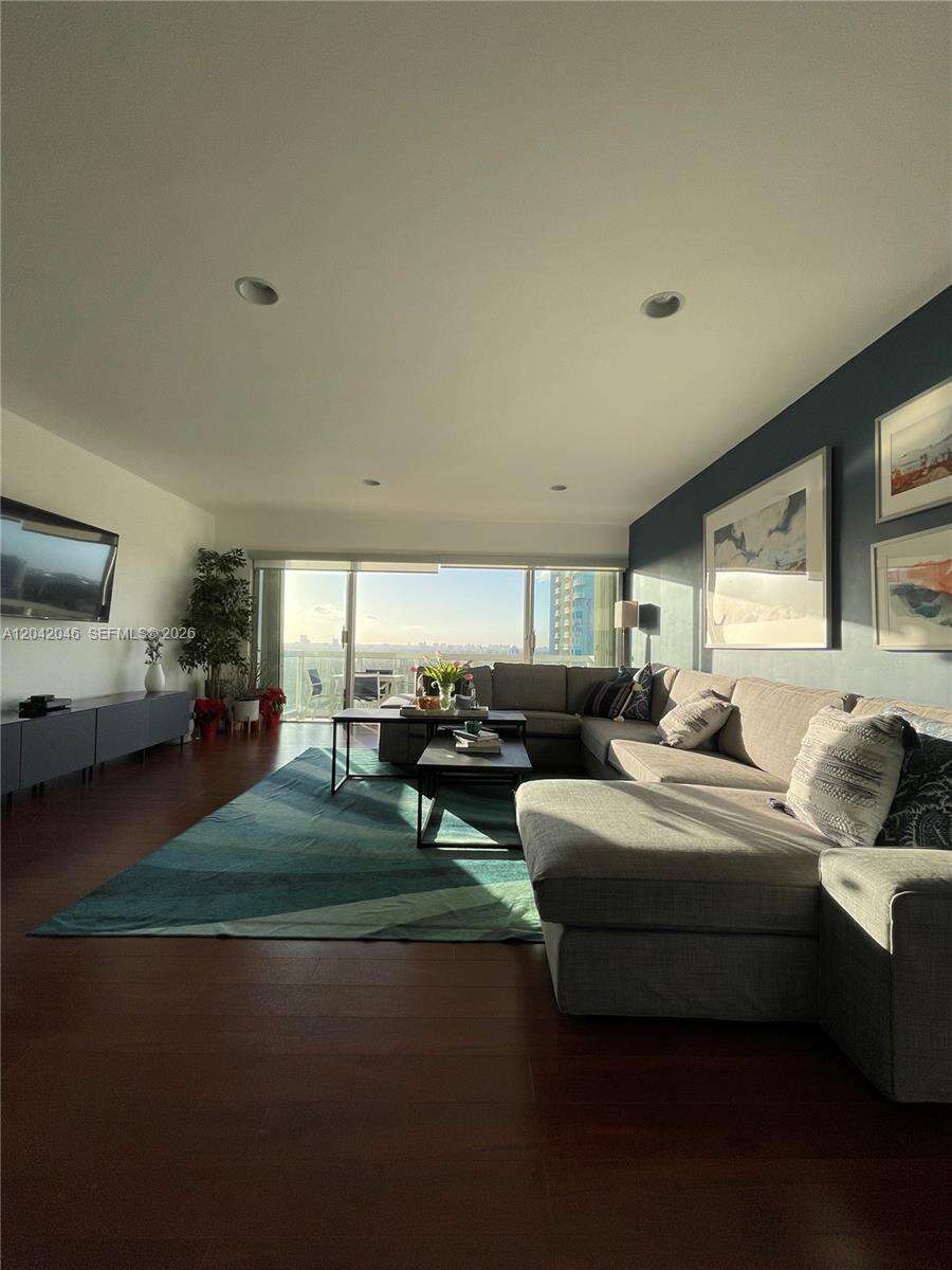 Brickell Townhouse at 2451 Brickell Ave, Miami, FL 33129 - For Rent photo 27