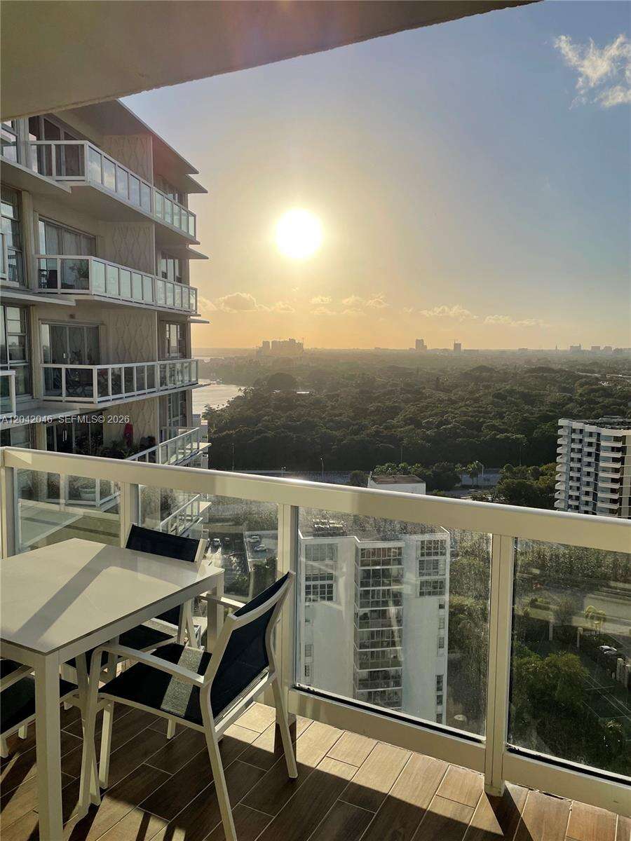 Brickell Townhouse at 2451 Brickell Ave, Miami, FL 33129 - For Rent photo 32