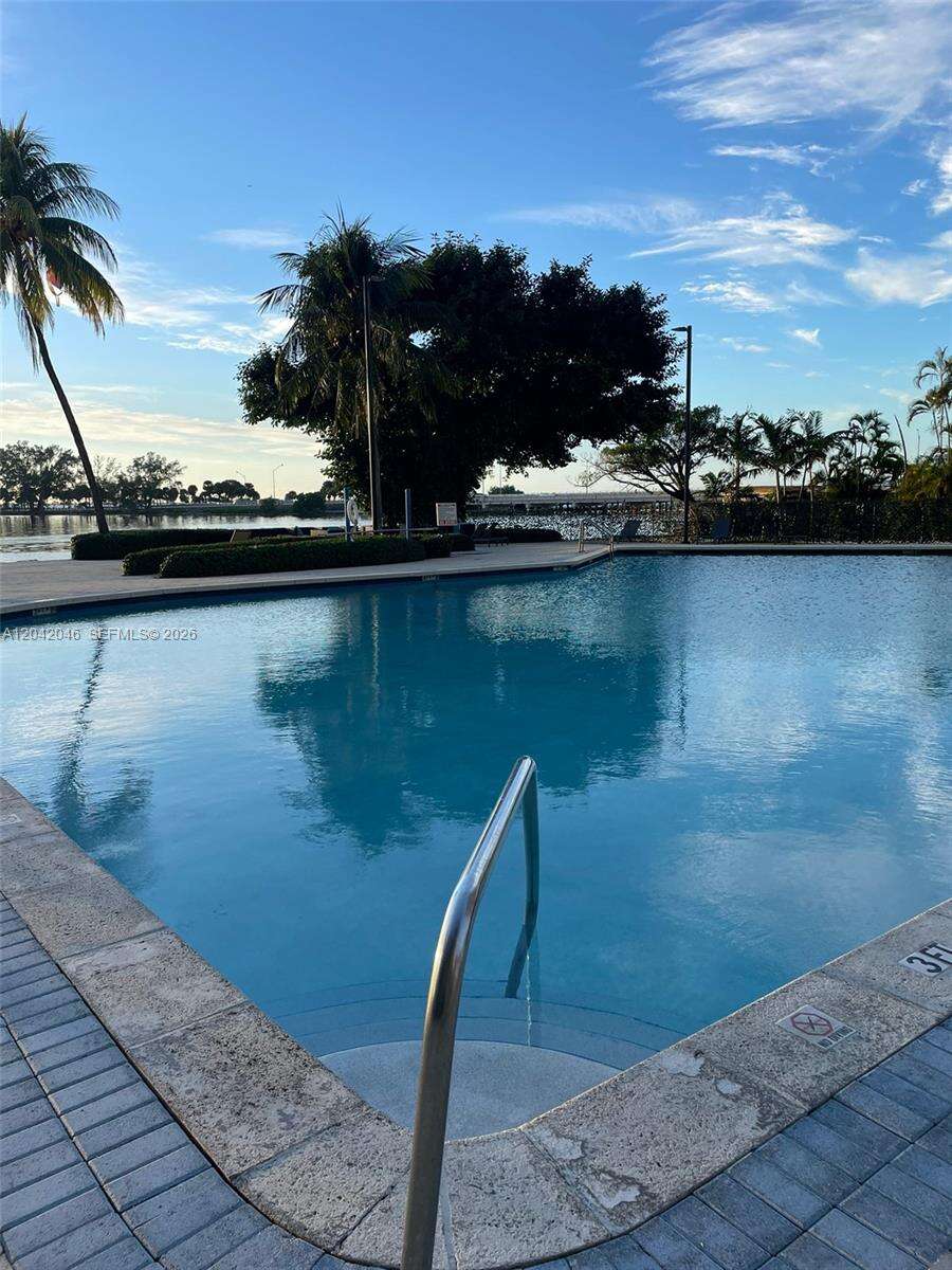 Brickell Townhouse at 2451 Brickell Ave, Miami, FL 33129 - For Rent photo 34