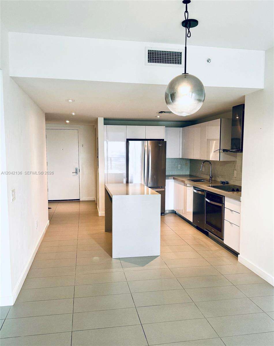 Canvas at 1600 1, Miami, FL 33132 - For Rent photo 12